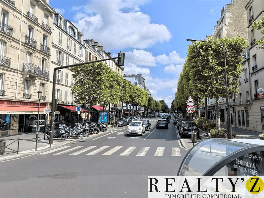 Local commercial · 150 m² · Location — photo 1