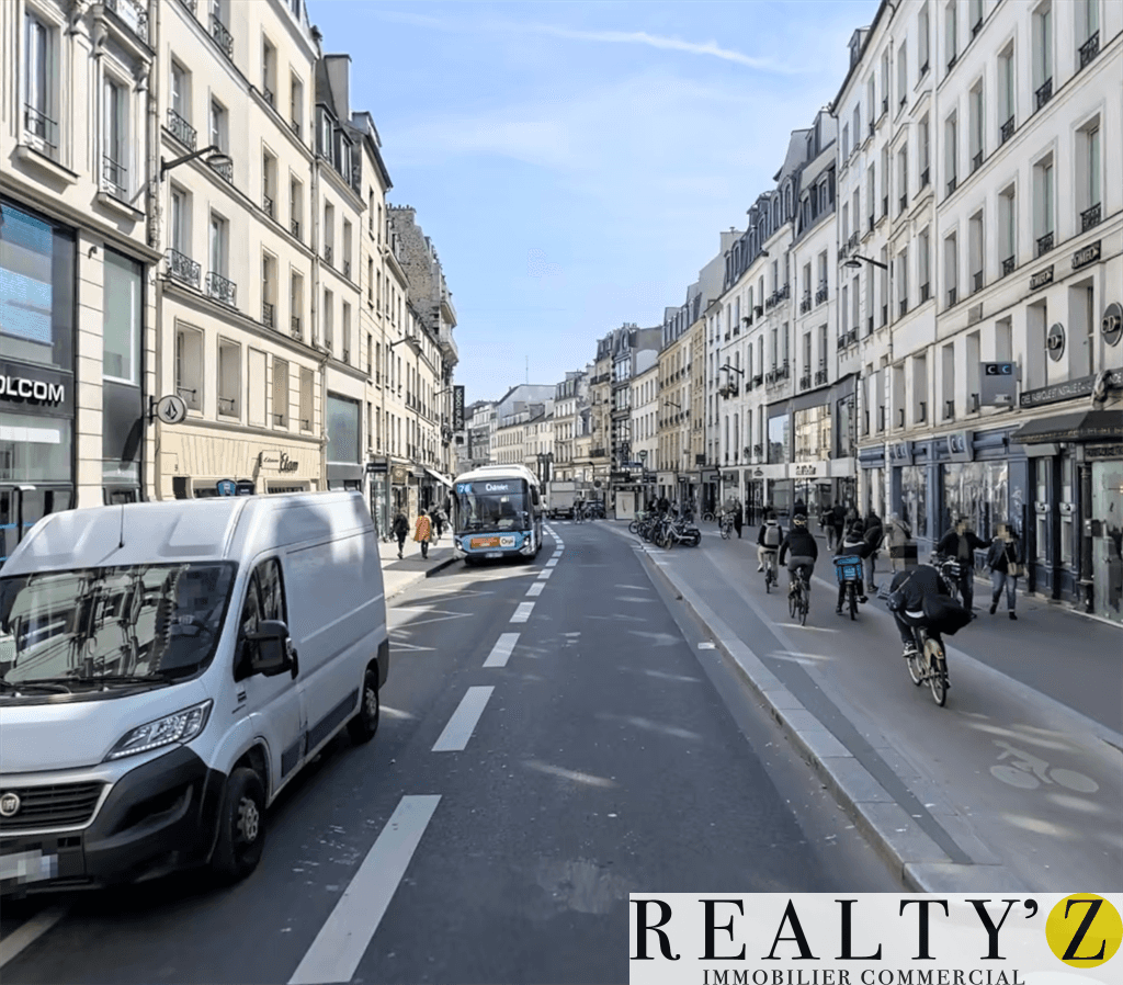 Local commercial · 97 m² · Location — photo 1