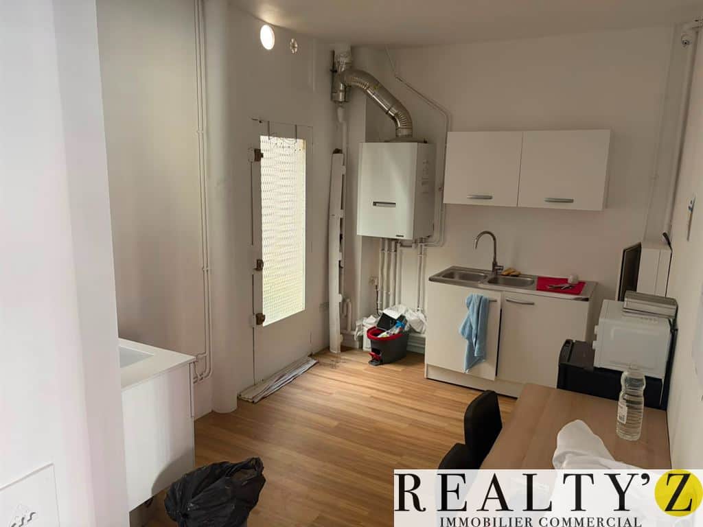 Murs commerciaux · 115 m² · Achat des murs — photo 1
