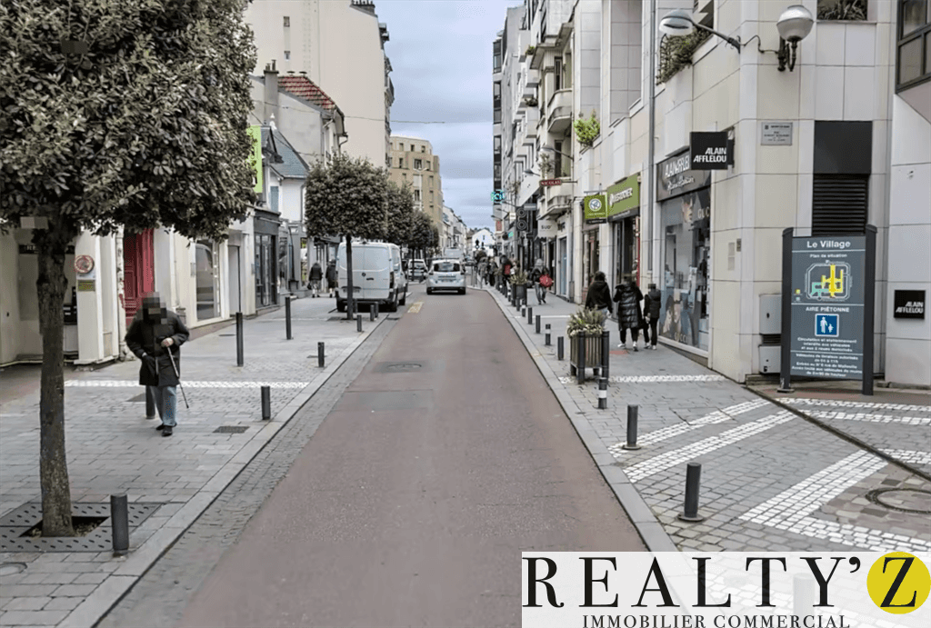 Local commercial · 100 m² · Location — photo 1