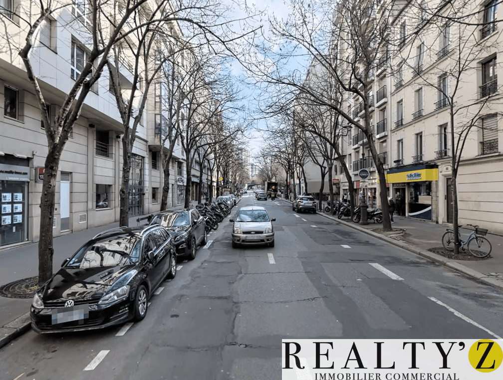 Murs commerciaux · 370 m² · Achat des murs — photo 1