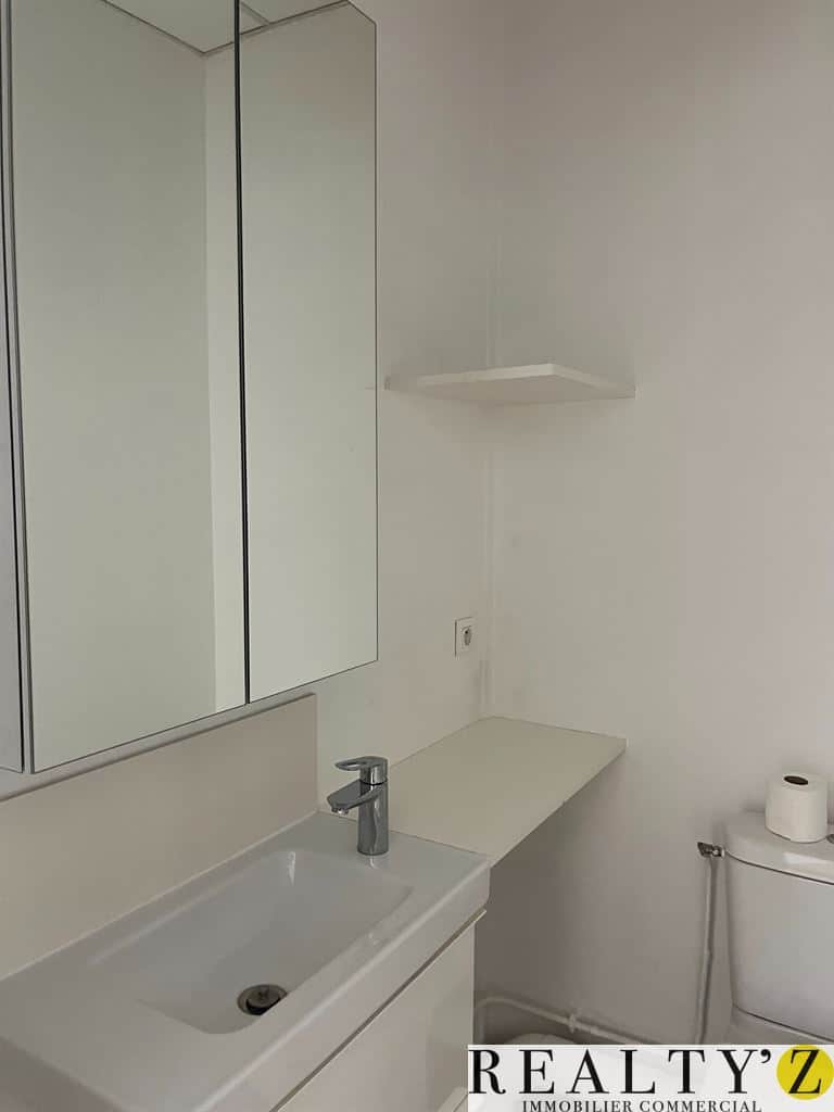 Murs commerciaux · 42 m² · Achat des murs — photo 1
