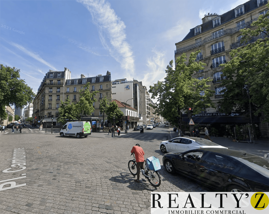 Local commercial · 38 m² · Location — photo 1