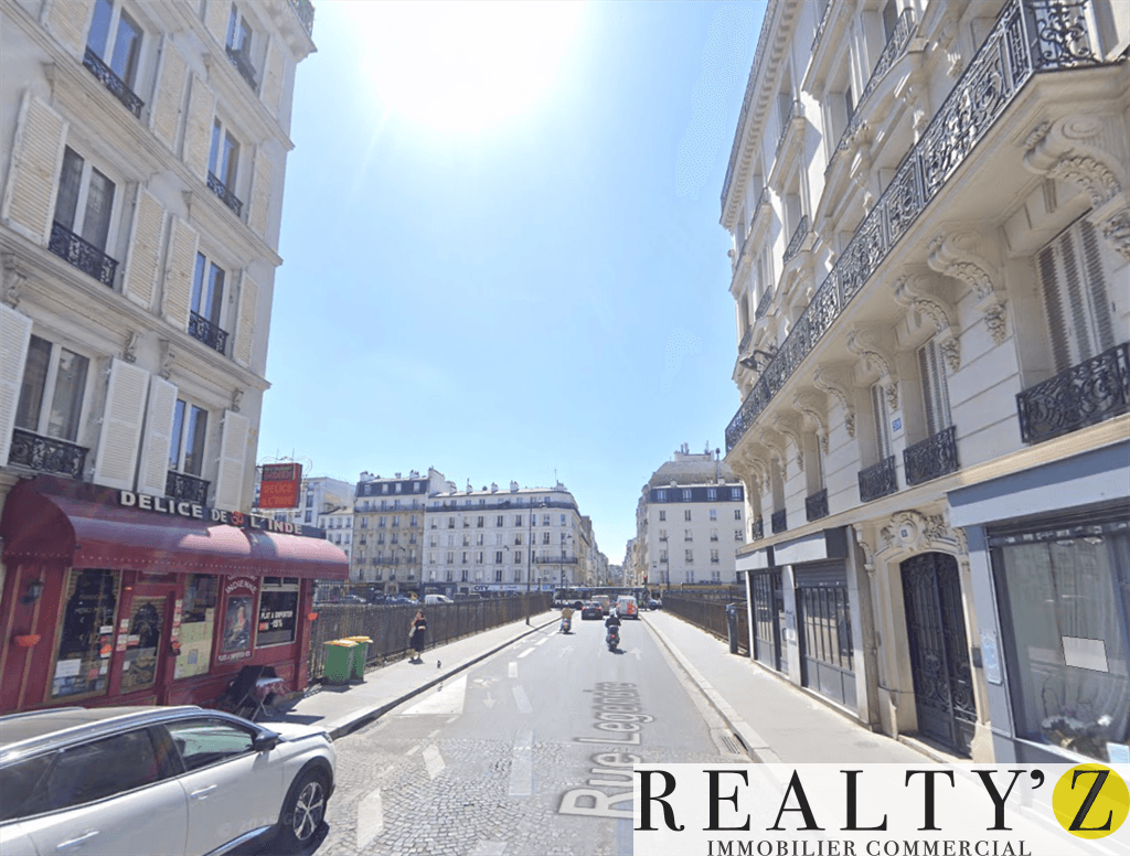 Local commercial · 53 m² · Location — photo 1
