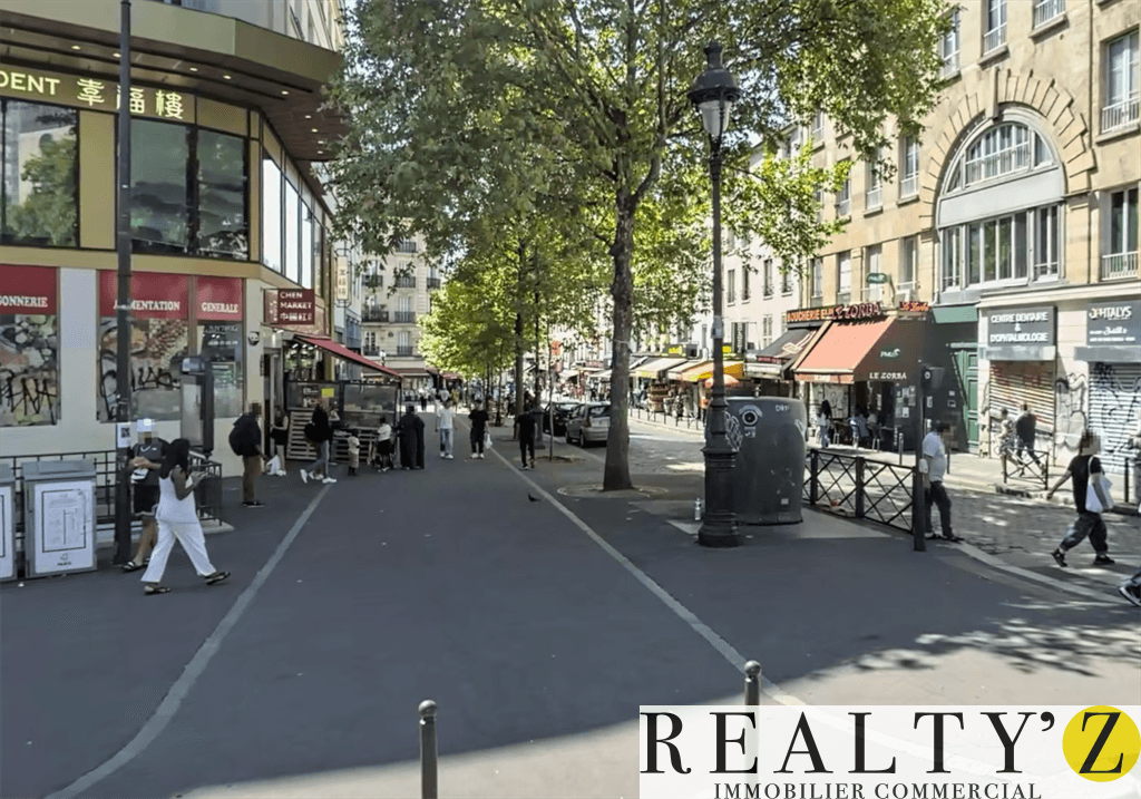 Local commercial · 121 m² · Location — photo 1