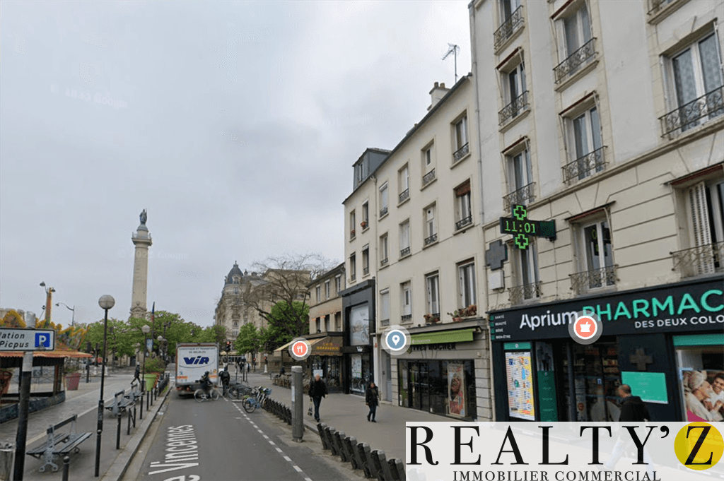 Local commercial · 275 m² · Location — photo 1