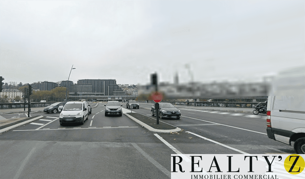 Local commercial · 50 m² · Location — photo 1