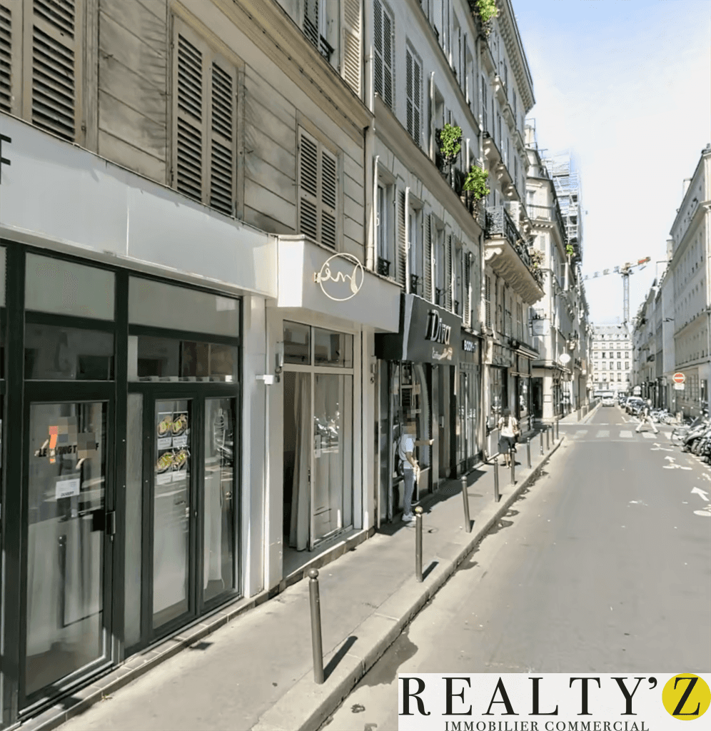 Local commercial · 56 m² · Location — photo 1