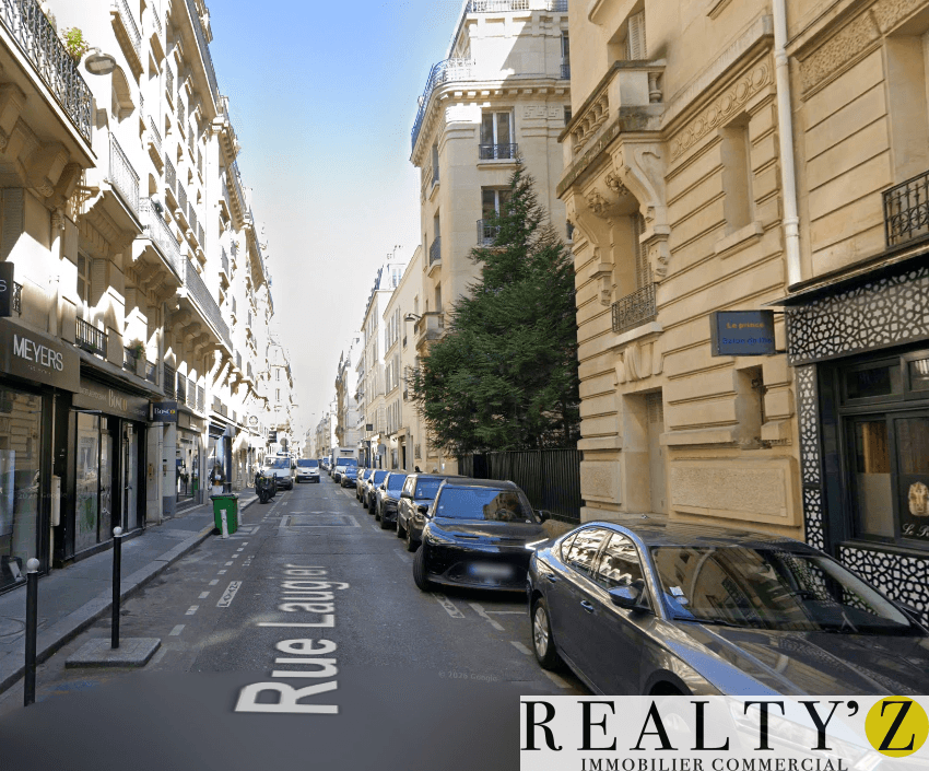 Local commercial · 87 m² · Location — photo 1