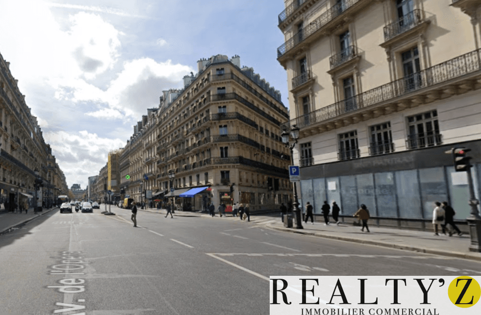 Local commercial · 593 m² · Location — photo 1