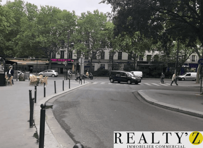 Murs commerciaux · 742 m² · Achat des murs — photo 1