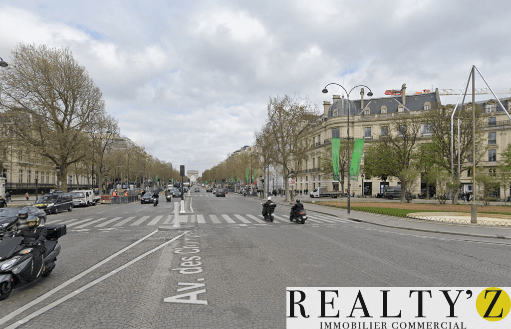 Local commercial · 233 m² · Location — photo 1
