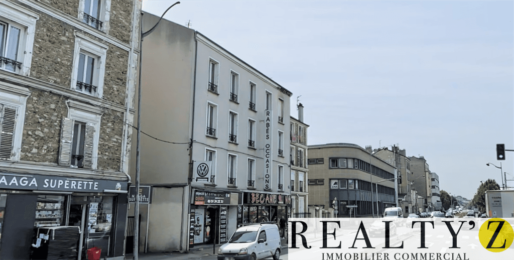 Local commercial · 400 m² · Location — photo 1