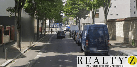 Local commercial · 30 m² · Location — photo 1