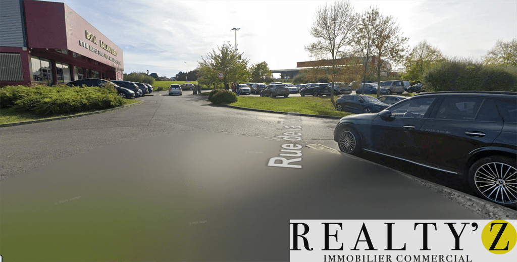 Local commercial · 1600 m² · Location — photo 1