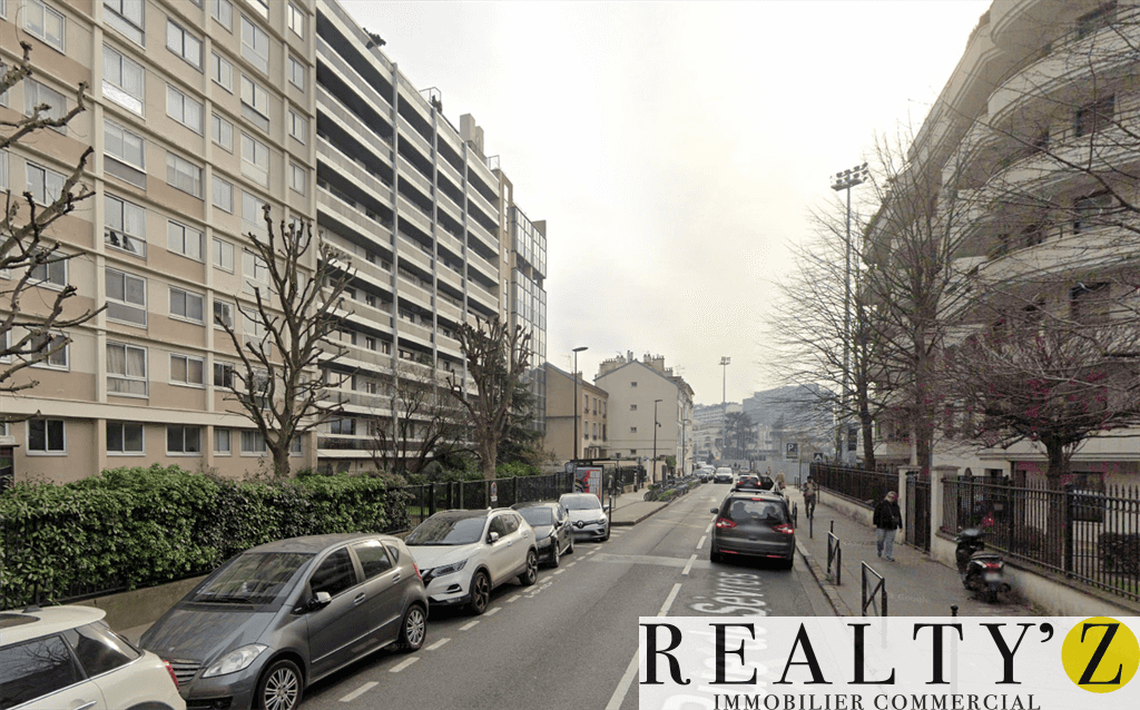 Local commercial · 200 m² · Location — photo 1