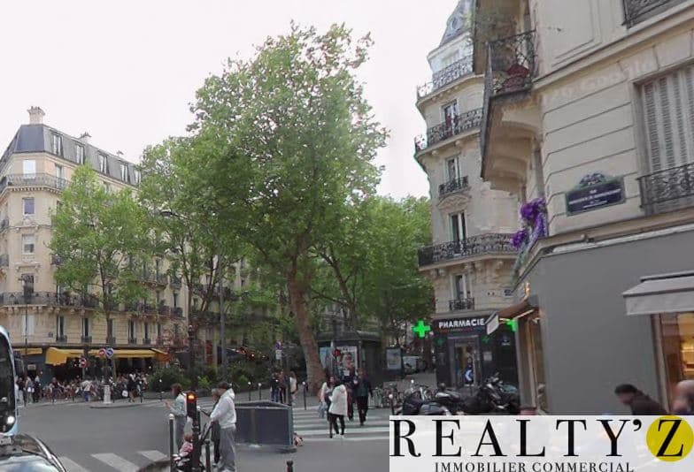 Local commercial · 460 m² · Location — photo 1