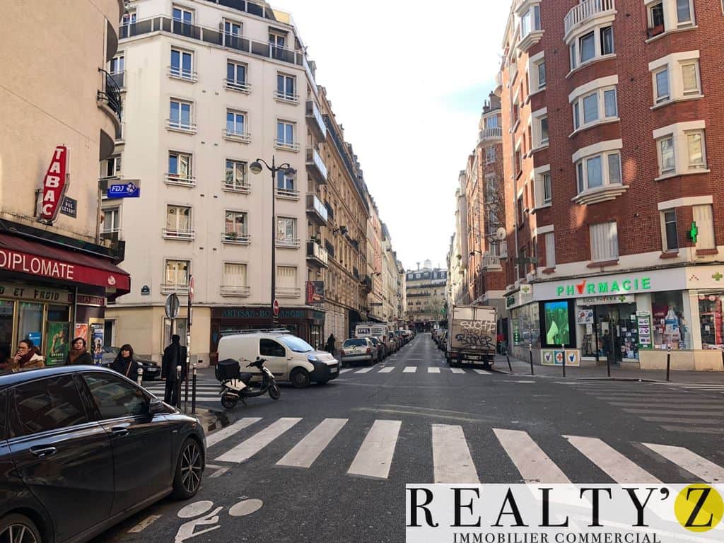 Local commercial · 133 m² · Achat des murs — photo 1