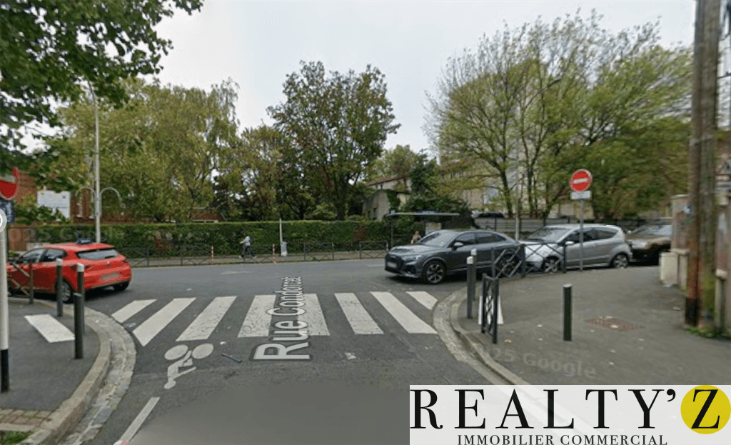 Local commercial · 288 m² · Achat des murs — photo 1