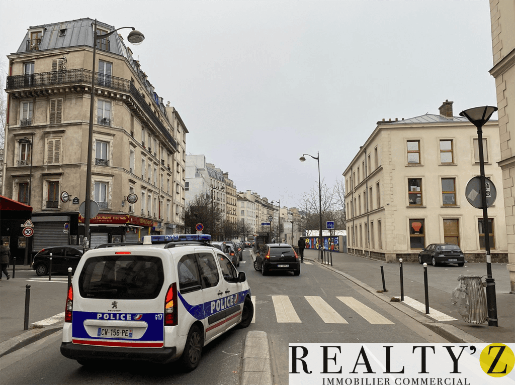 Local commercial · 62 m² · Location — photo 1
