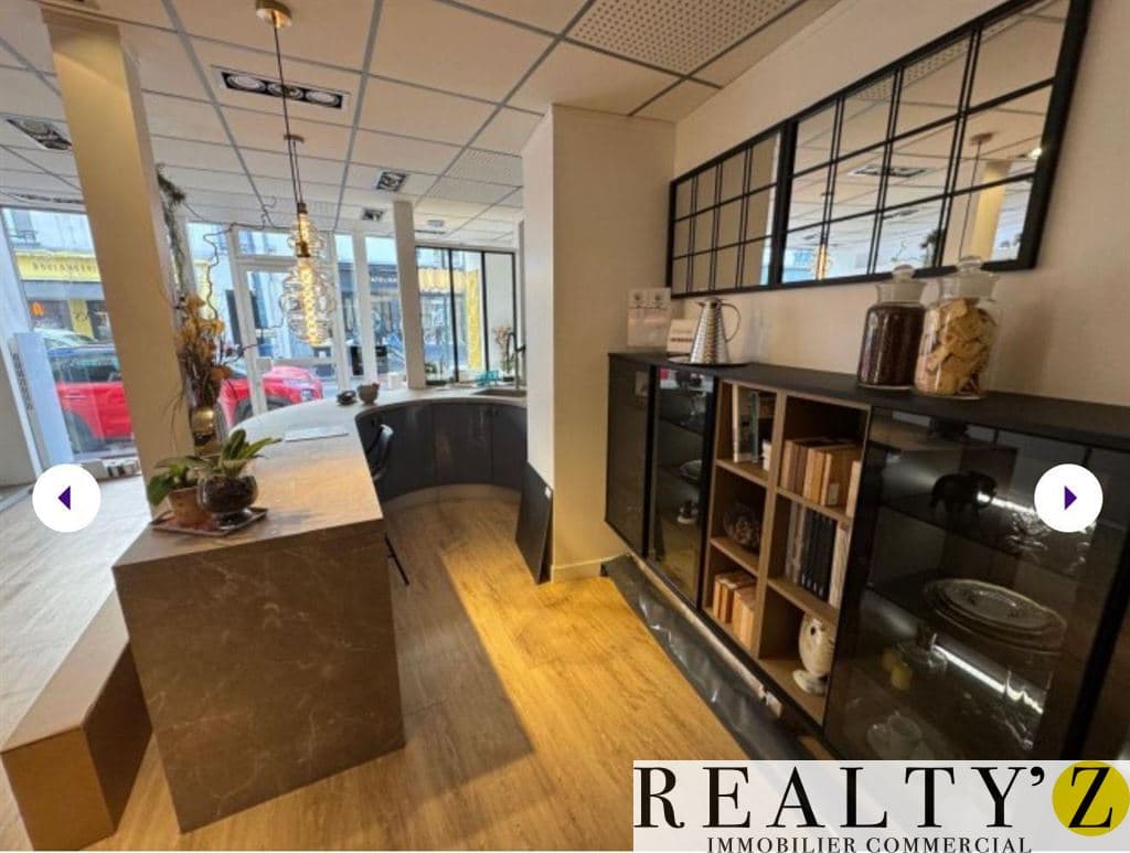 Local commercial · 85 m² · Location — photo 1