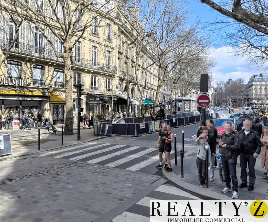 Local commercial · 118 m² · Location — photo 1