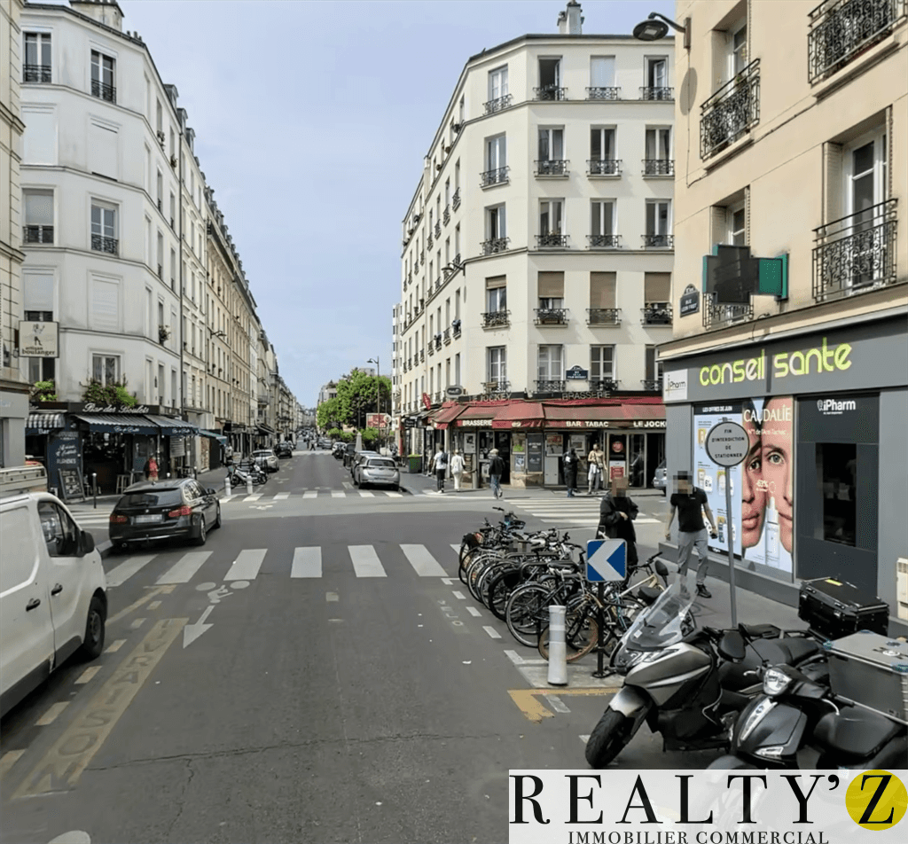 Local commercial · 52 m² · Location — photo 1