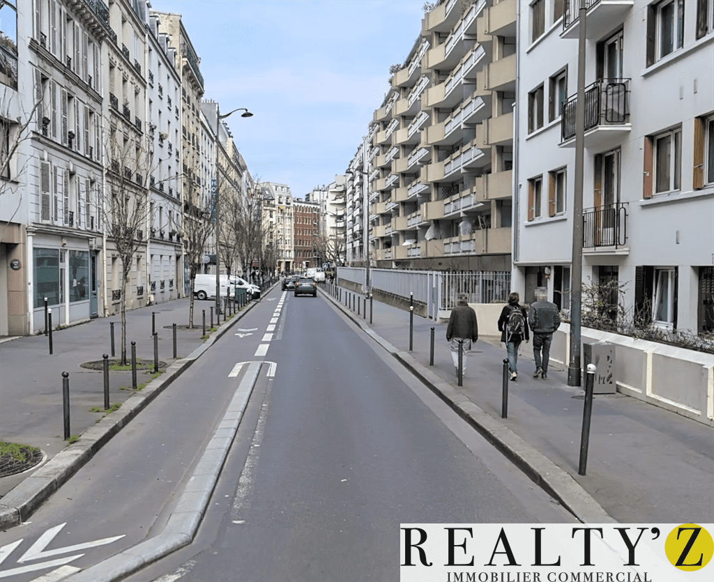 Local commercial · 35 m² · Achat des murs — photo 1