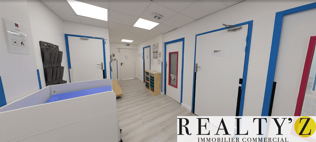 Local commercial · 160 m² · Location — photo 1