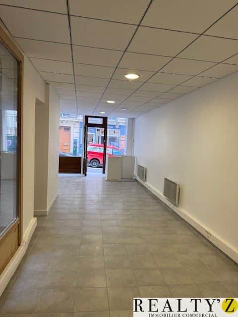 Murs commerciaux · 79 m² · Achat des murs — photo 1