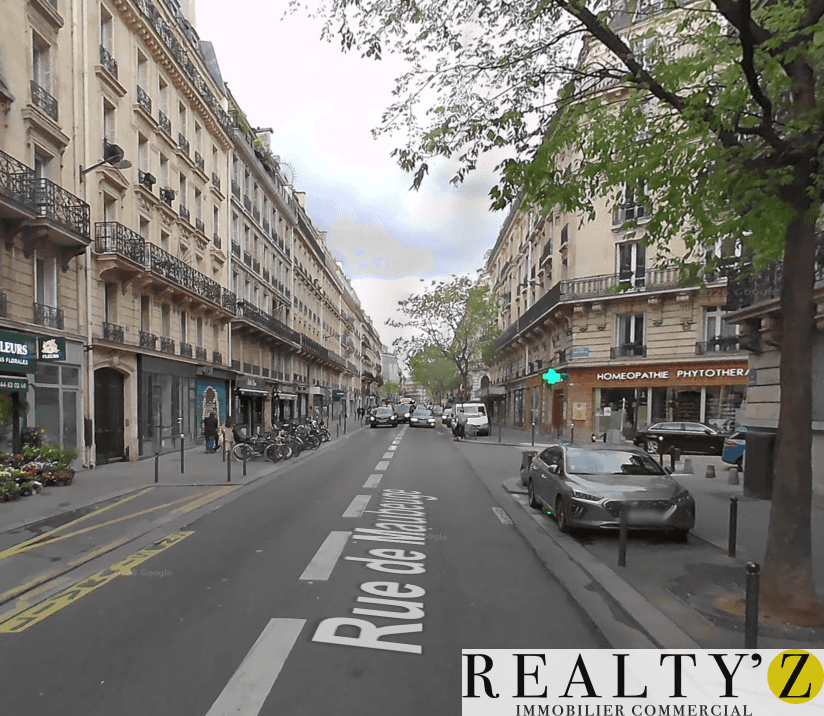 Local commercial · 80 m² · Location — photo 1