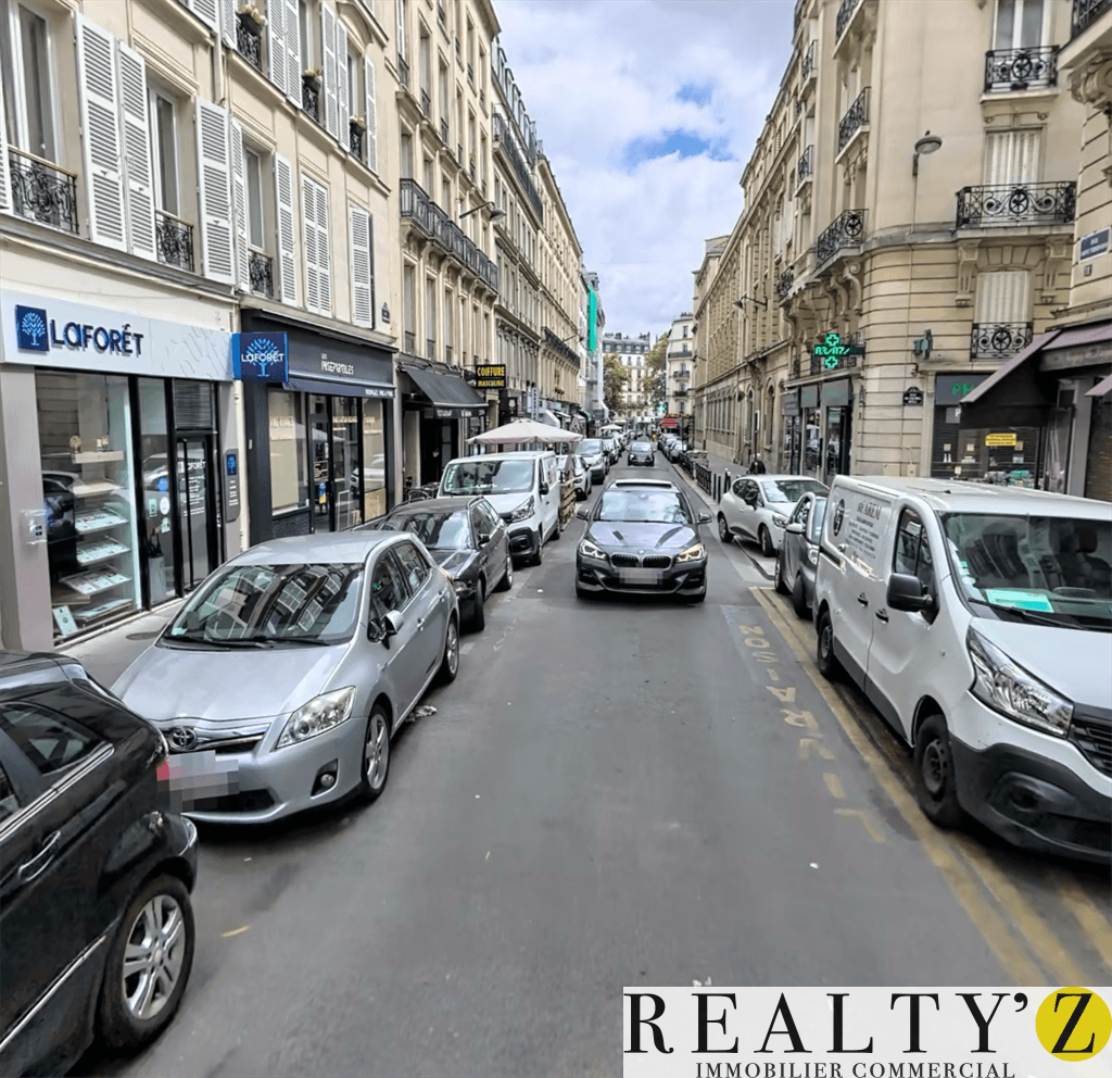 Local commercial · 58 m² · Location — photo 1