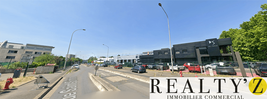 Local commercial · 400 m² · Location — photo 1