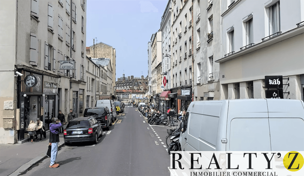 Local commercial · 33 m² · Location — photo 1