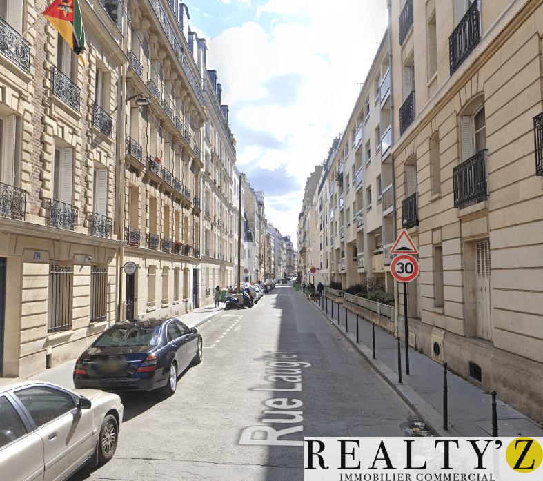 Local commercial · 90 m² · Location — photo 1