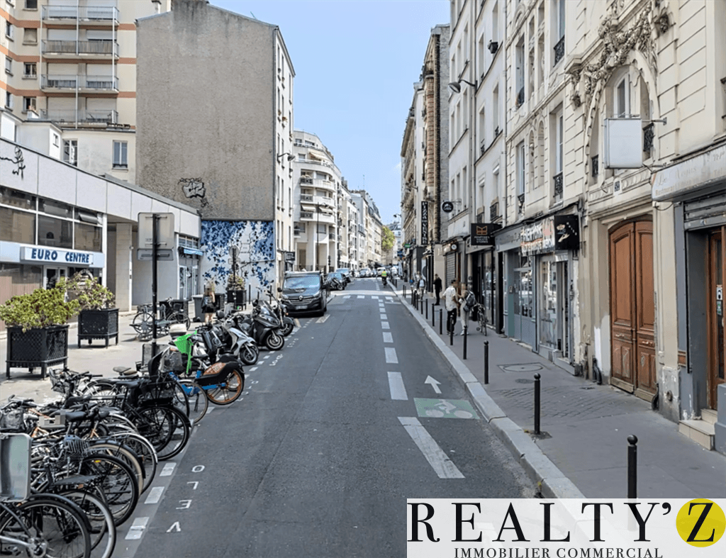 Local commercial · 73 m² · Location — photo 1