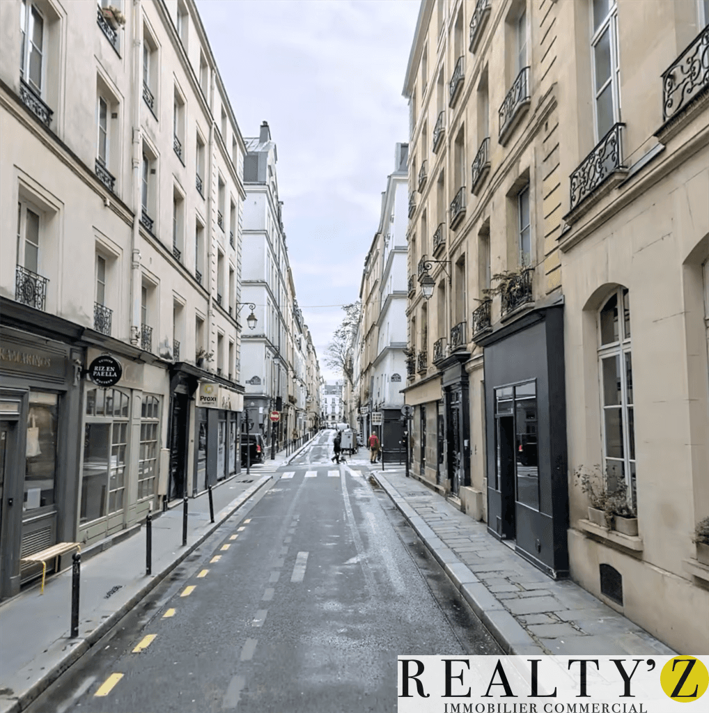 Local commercial · 57 m² · Location — photo 1