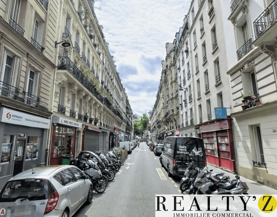 Local commercial · 63 m² · Location — photo 1
