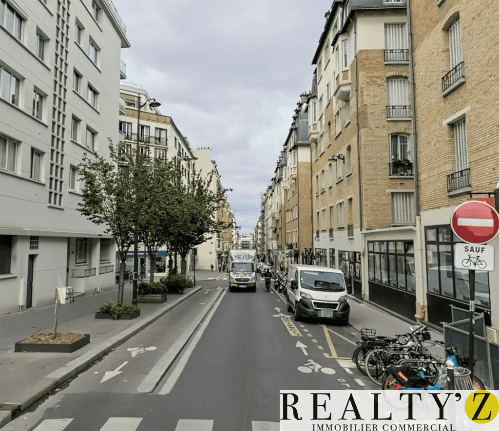 Local commercial · 50 m² · Location — photo 1