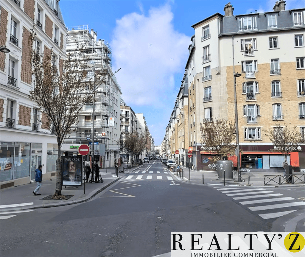 Local commercial · 50 m² · Location — photo 1
