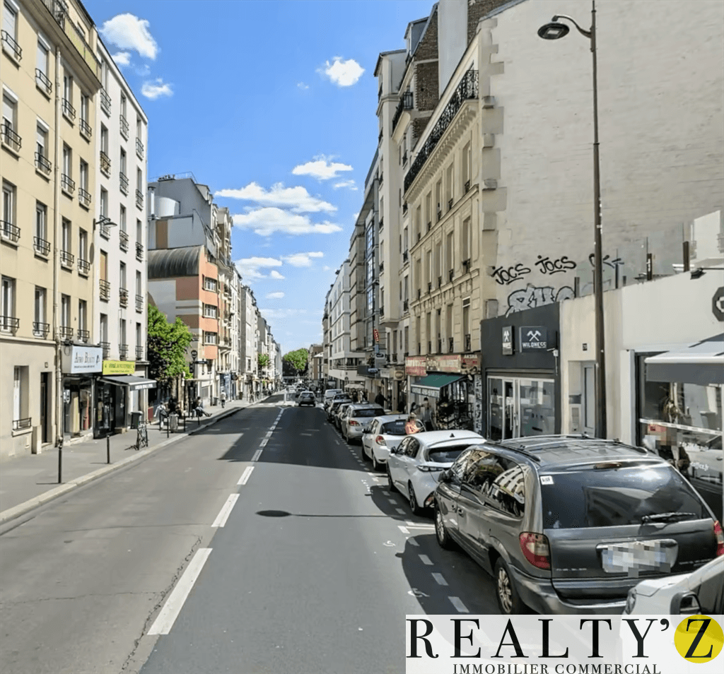 Local commercial · 73 m² · Location — photo 1