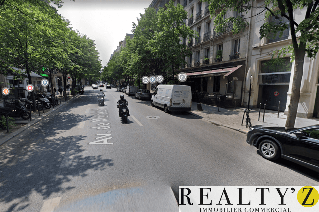 Local commercial · 225 m² · Location — photo 1