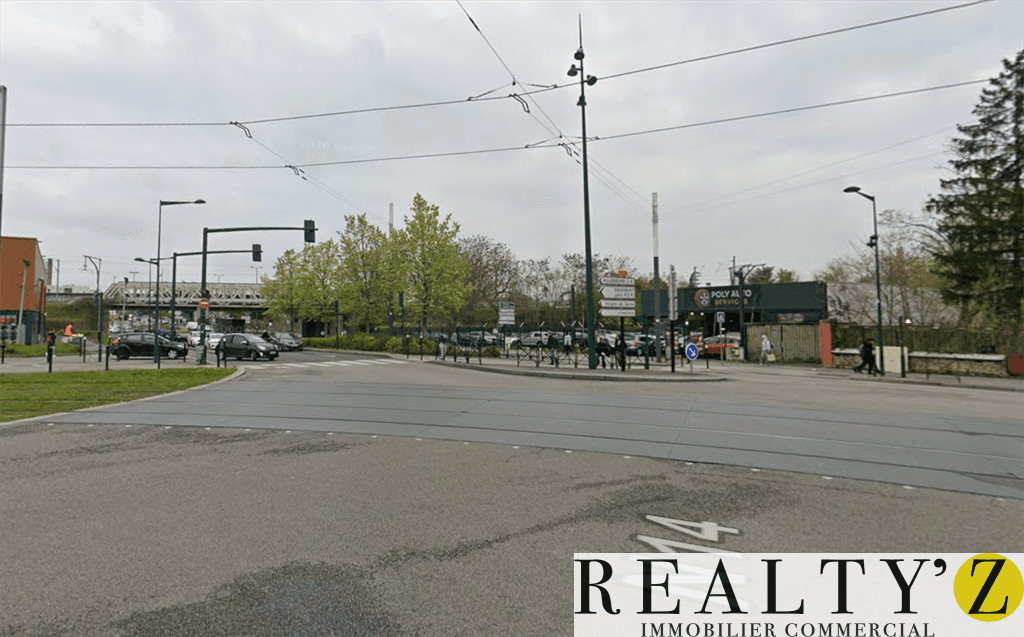 Local commercial · 885 m² · Achat des murs — photo 1