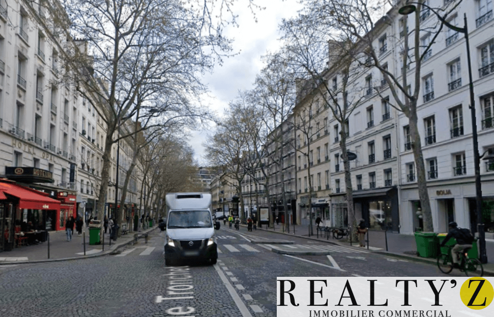 Local commercial · 72 m² · Location — photo 1