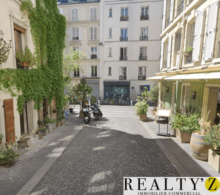 Local commercial · 84 m² · Location — photo 1