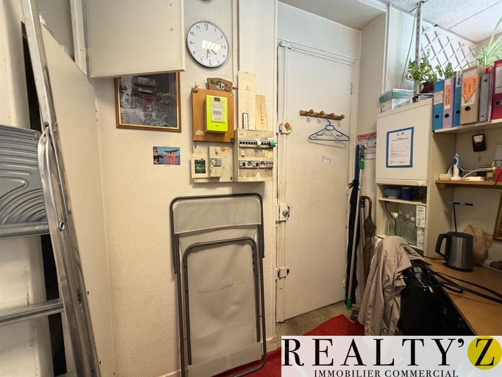 Local commercial · 41 m² · Location — photo 1