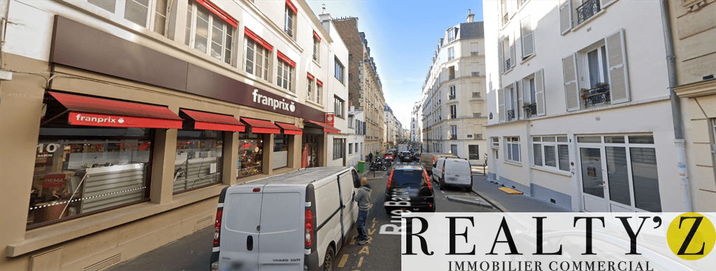 Local commercial · 740 m² · Location — photo 1
