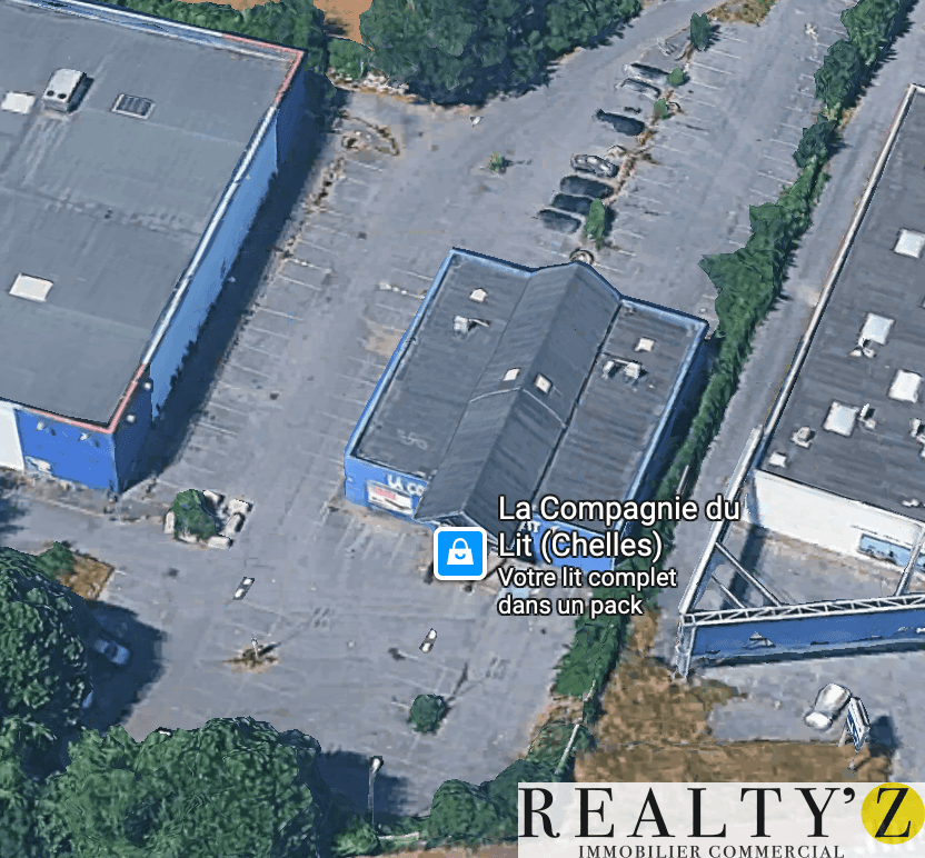 Local commercial · 750 m² · Location — photo 1
