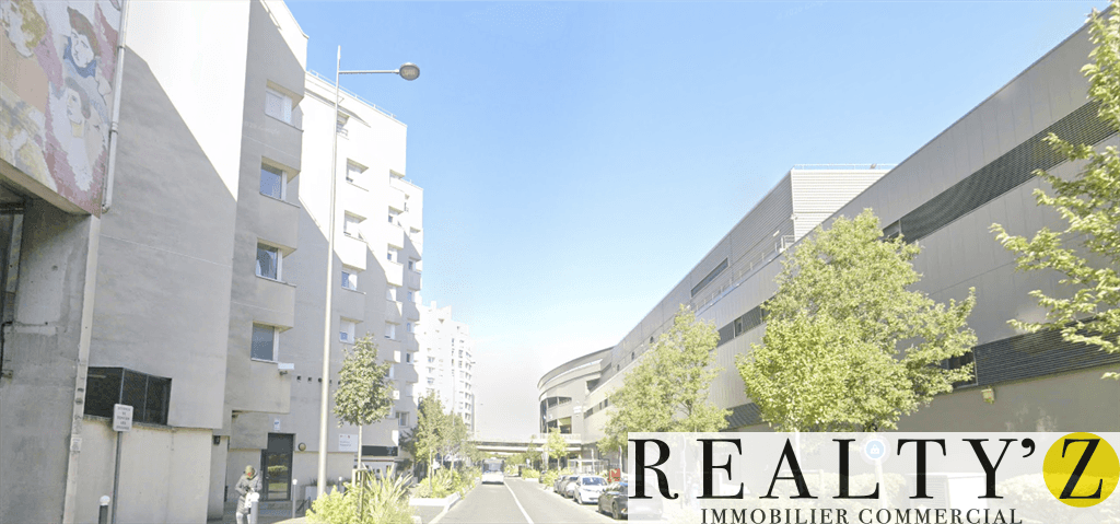 Local commercial · 70 m² · Achat des murs — photo 1