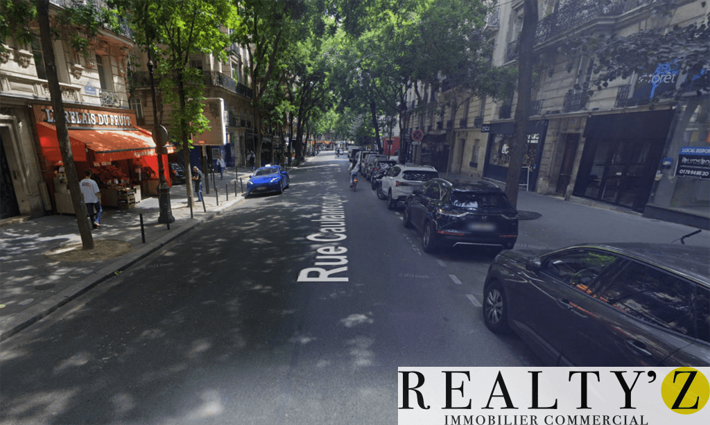 Local commercial · 130 m² · Location — photo 1